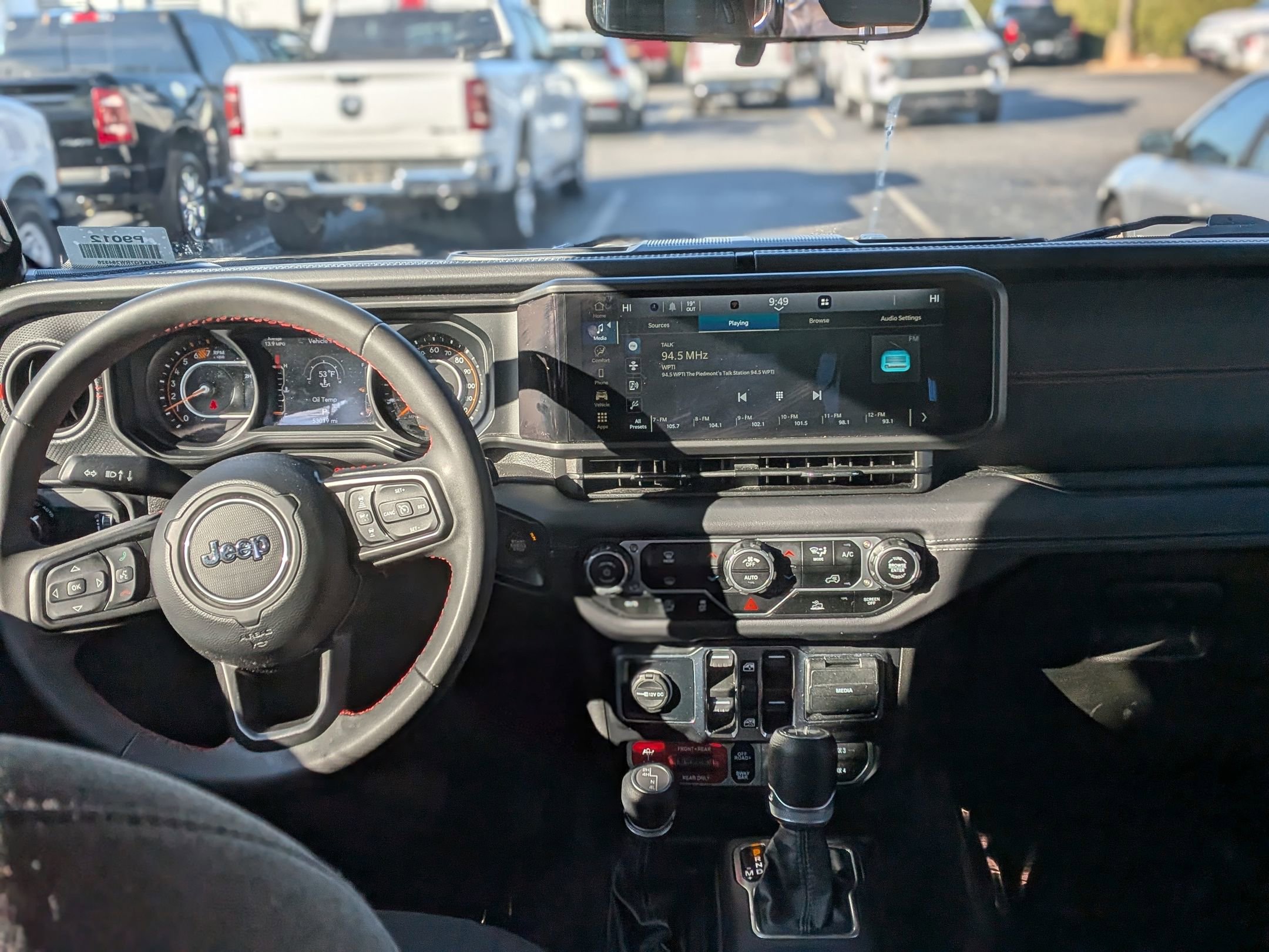 Used 2024 Jeep Wrangler Unlimited Rubicon image 19