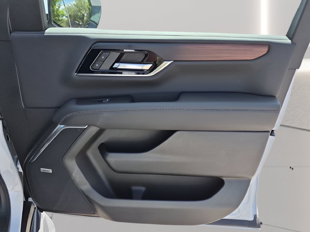 New 2026 GMC Yukon Denali w/ Advanced Technology Package AWD/4WD image 47