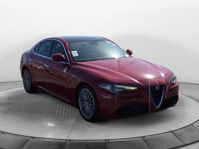 Used 2017 Alfa Romeo Giulia Ti w/ TI Lusso Light Wood Package RWD image 7