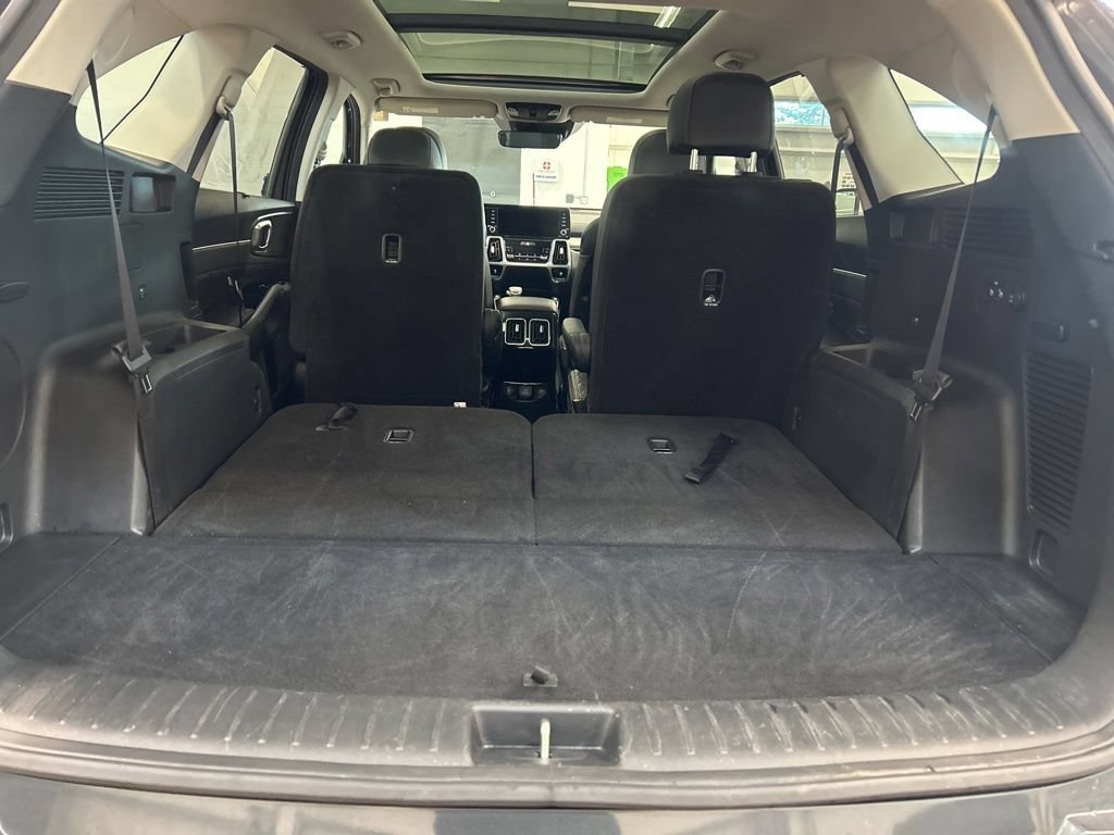 Used 2023 Kia Sorento SX AWD/4WD image 20