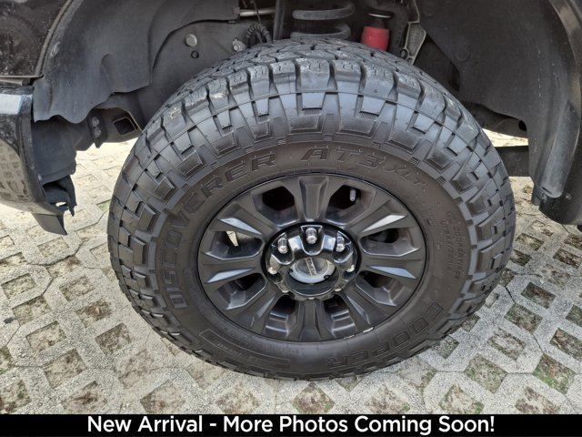 Used 2022 Ford F350 Platinum w/ Tremor Off-Road Package image 4