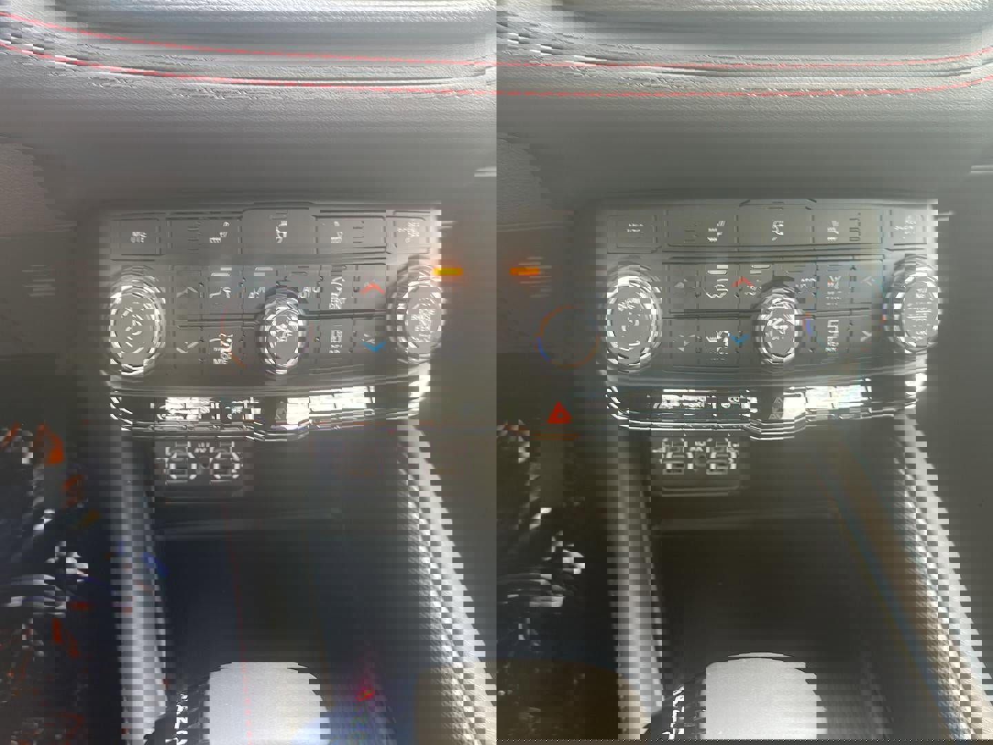 New 2026 Dodge Durango GT image 14