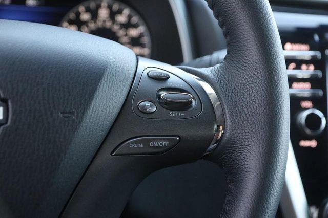 Used 2024 Nissan Murano SV FWD image 12