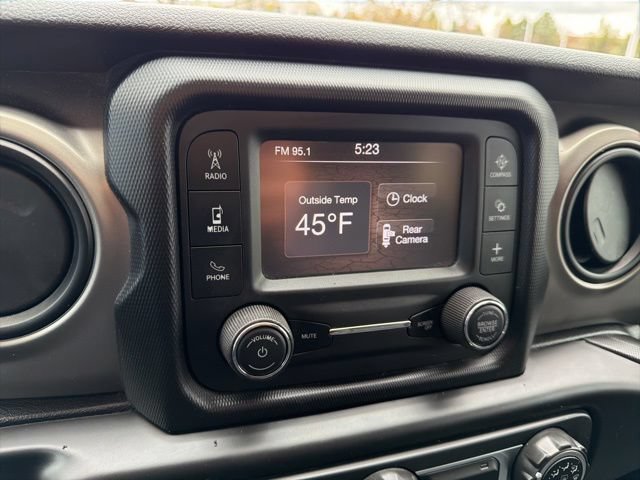 Used 2020 Jeep Wrangler Unlimited Sport S AWD/4WD image 25