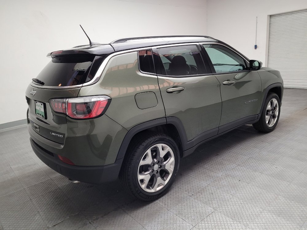 Used 2019 Jeep Compass Limited AWD/4WD image 9