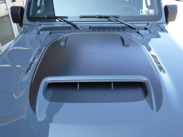 New 2025 Jeep Wrangler Unlimited Rubicon 392 image 10