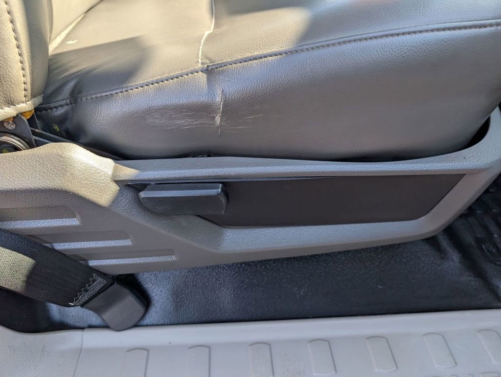 Used 2009 Ford F350 XL image 38