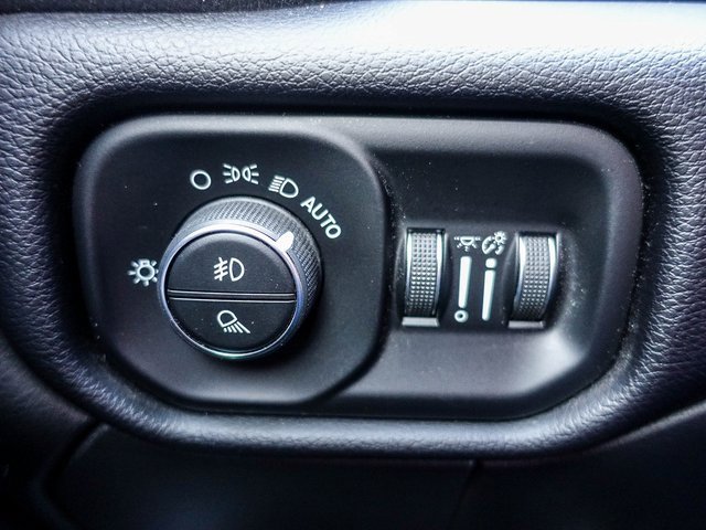 Used 2021 RAM 3500 Laramie image 21