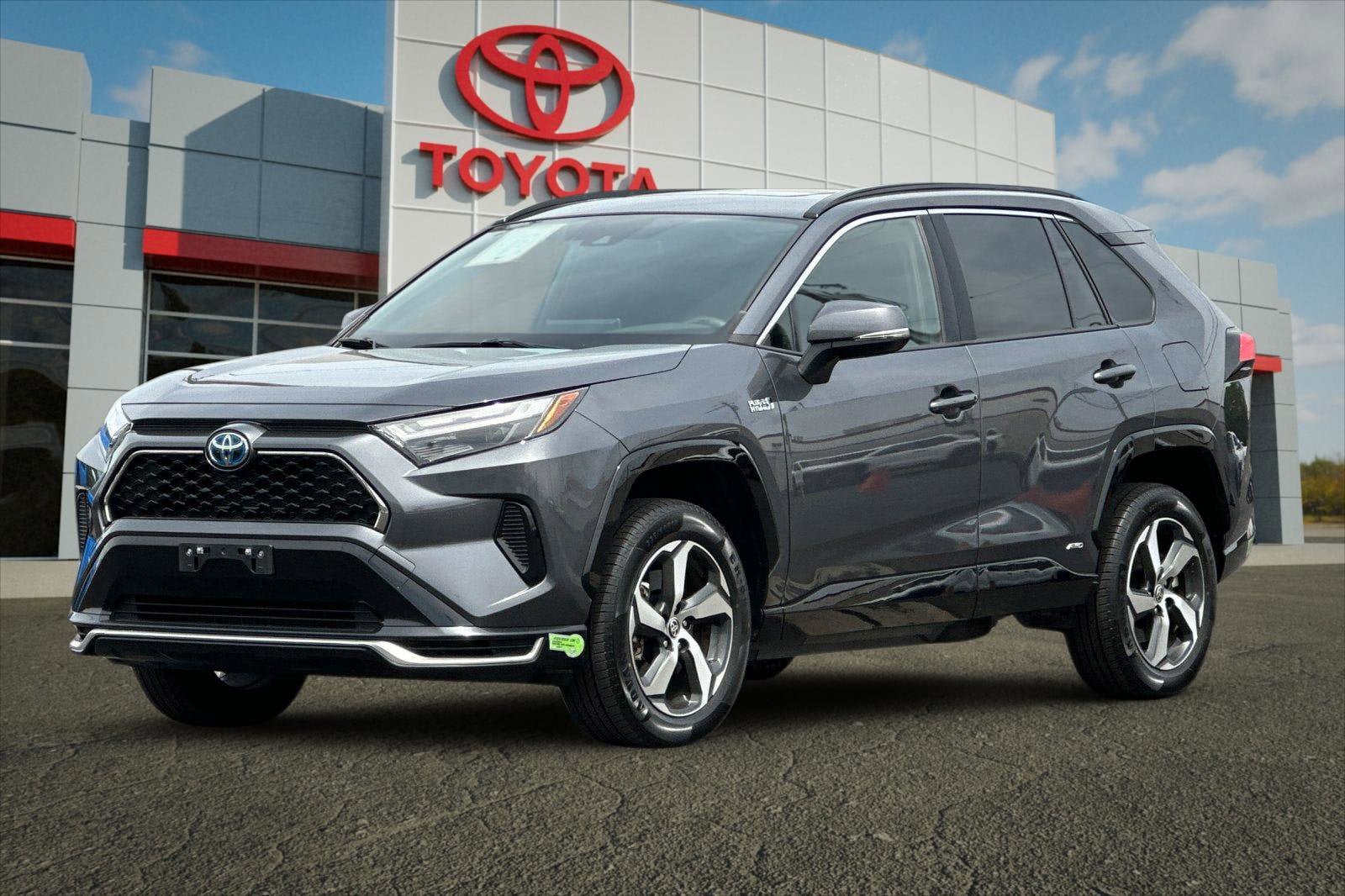 Certified 2023 Toyota RAV4 SE w/ Weather & Moonroof Package AWD/4WD image 7