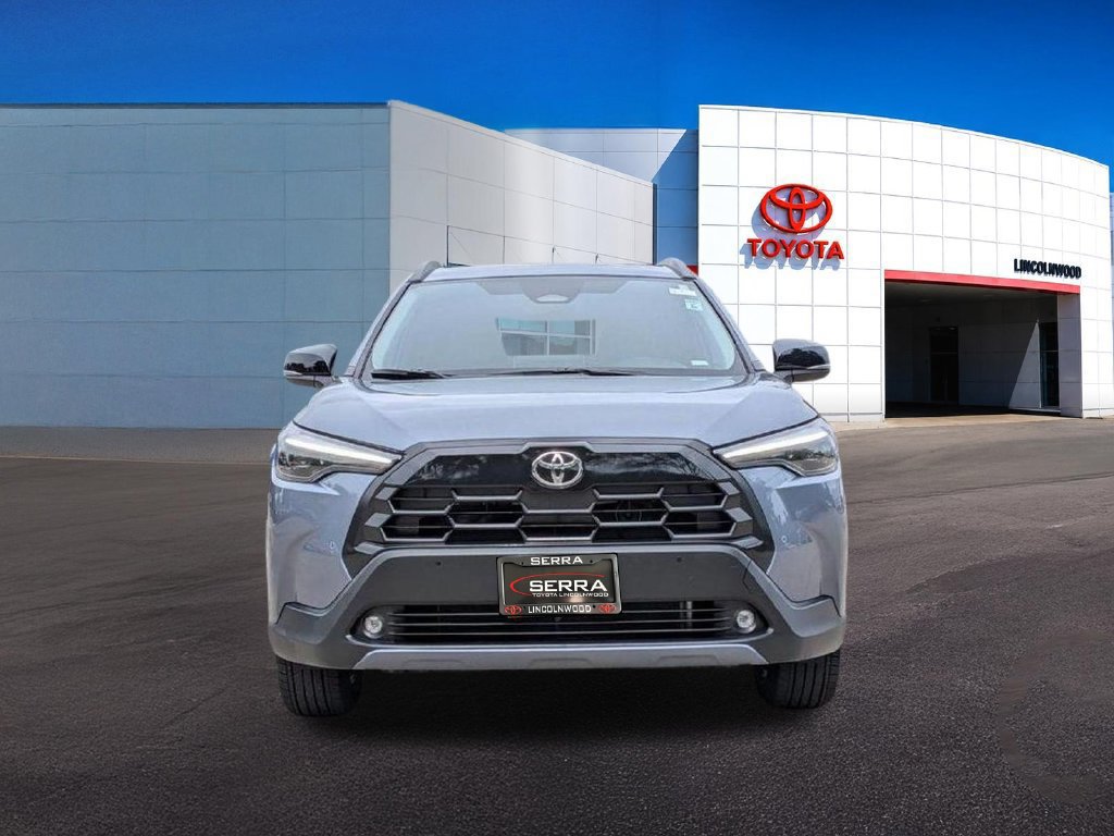 Used 2026 Toyota Corolla Cross XLE FWD image 7