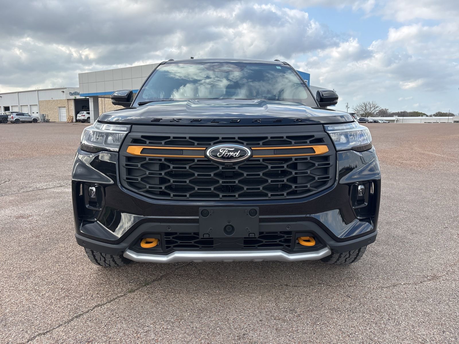 Used 2026 Ford Explorer Tremor w/ Tremor Convenience Package image 9