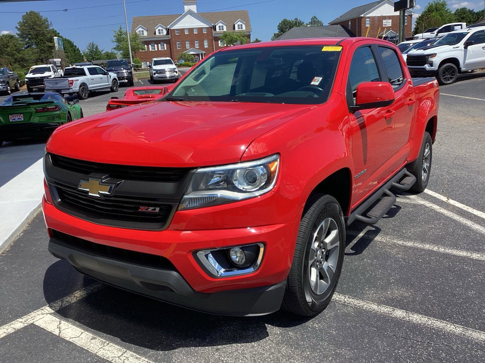 Used 2018 Chevrolet Colorado Z71 RWD image 2