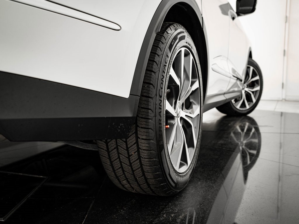 Certified 2023 Acura MDX FWD w/ Technology Package image 52