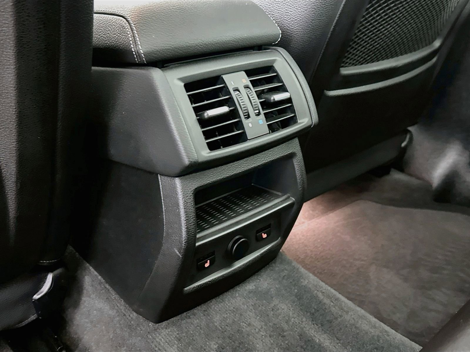 Used 2017 BMW X3 xDrive28i AWD/4WD image 27