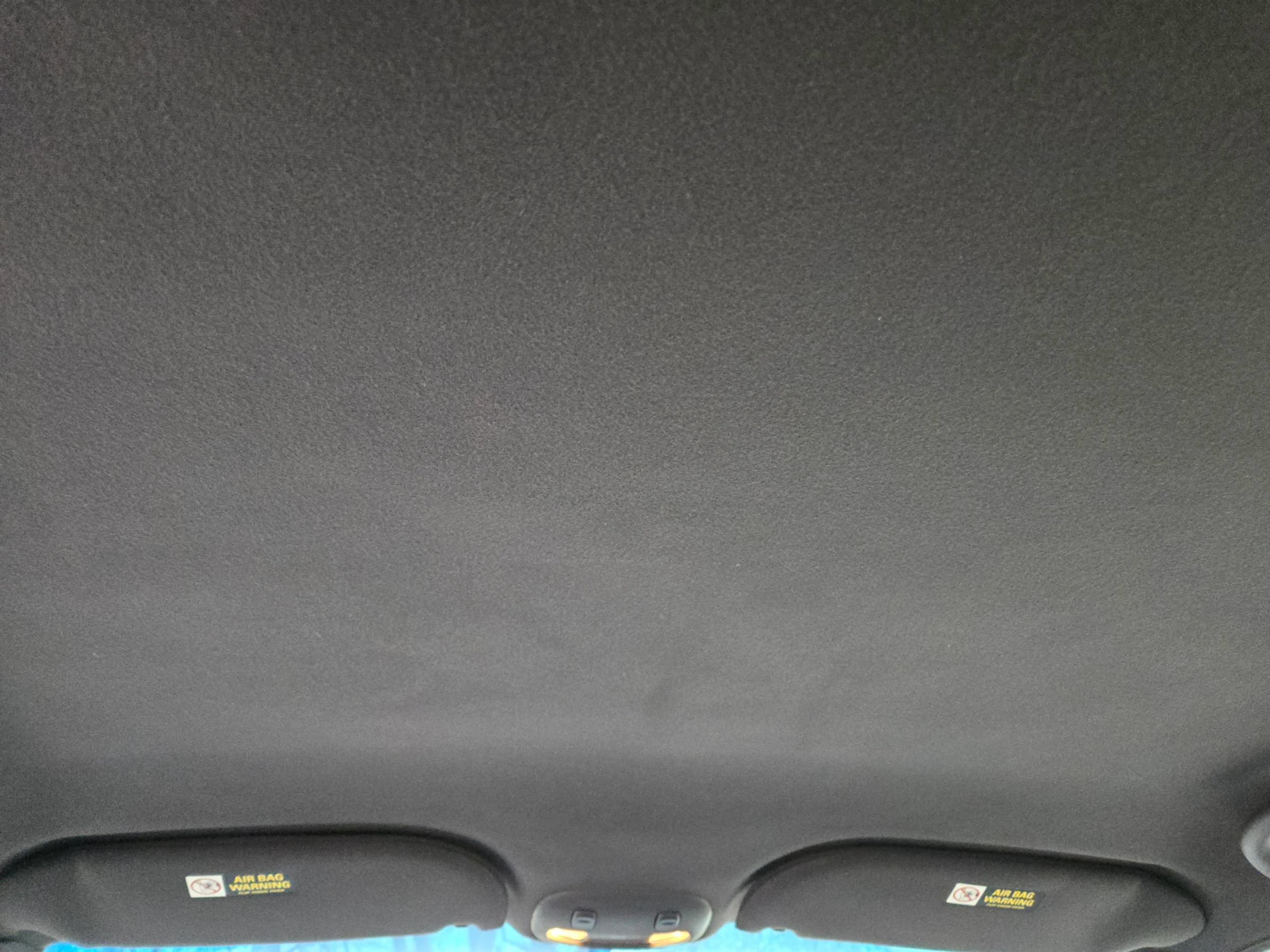 Used 2000 Lincoln Town Car Executive RWD image 18