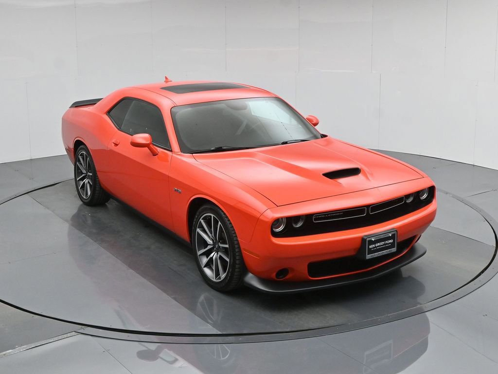 Used 2023 Dodge Challenger R/T image 38