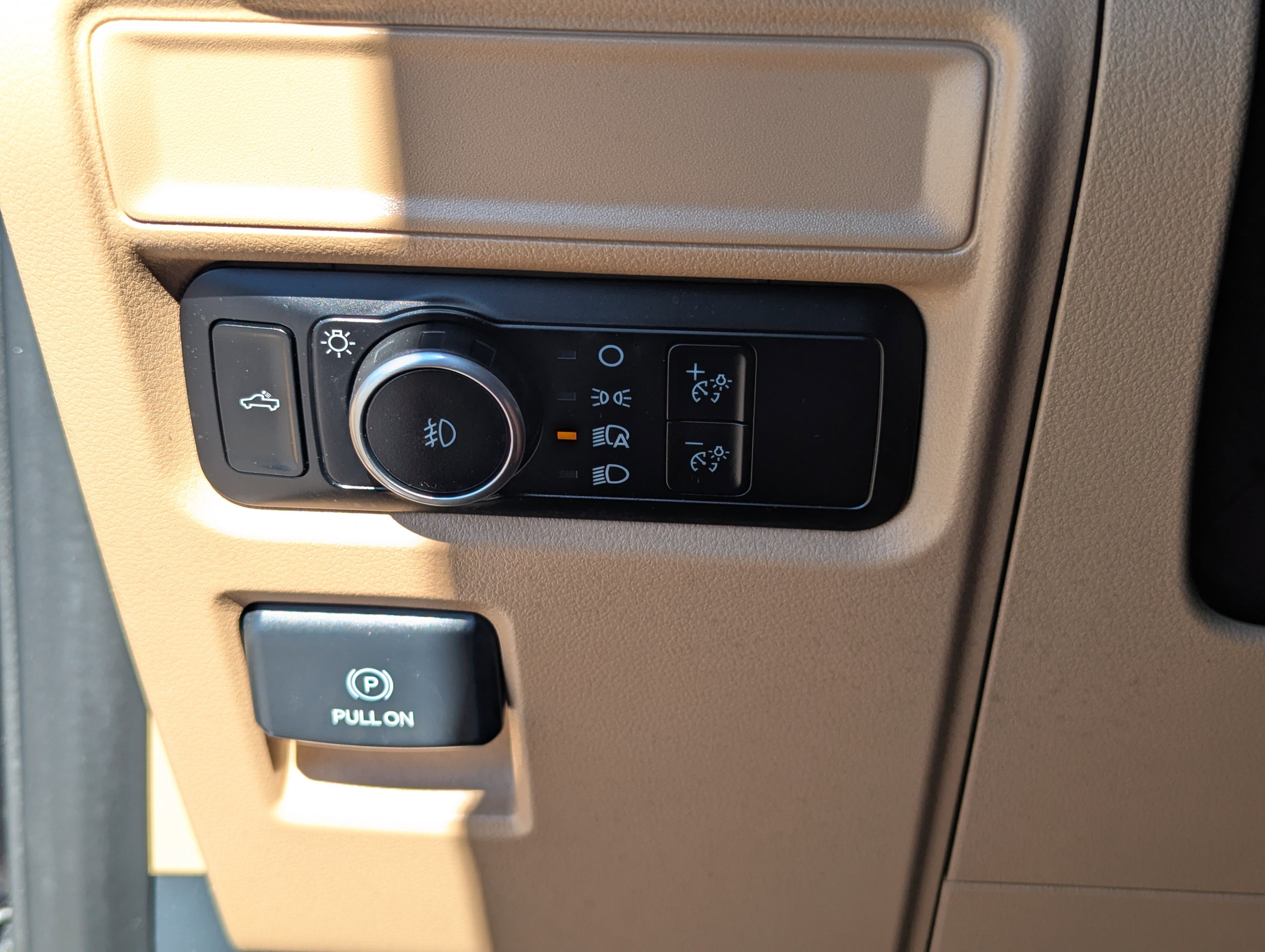 Used 2023 Ford F150 XLT AWD/4WD image 29