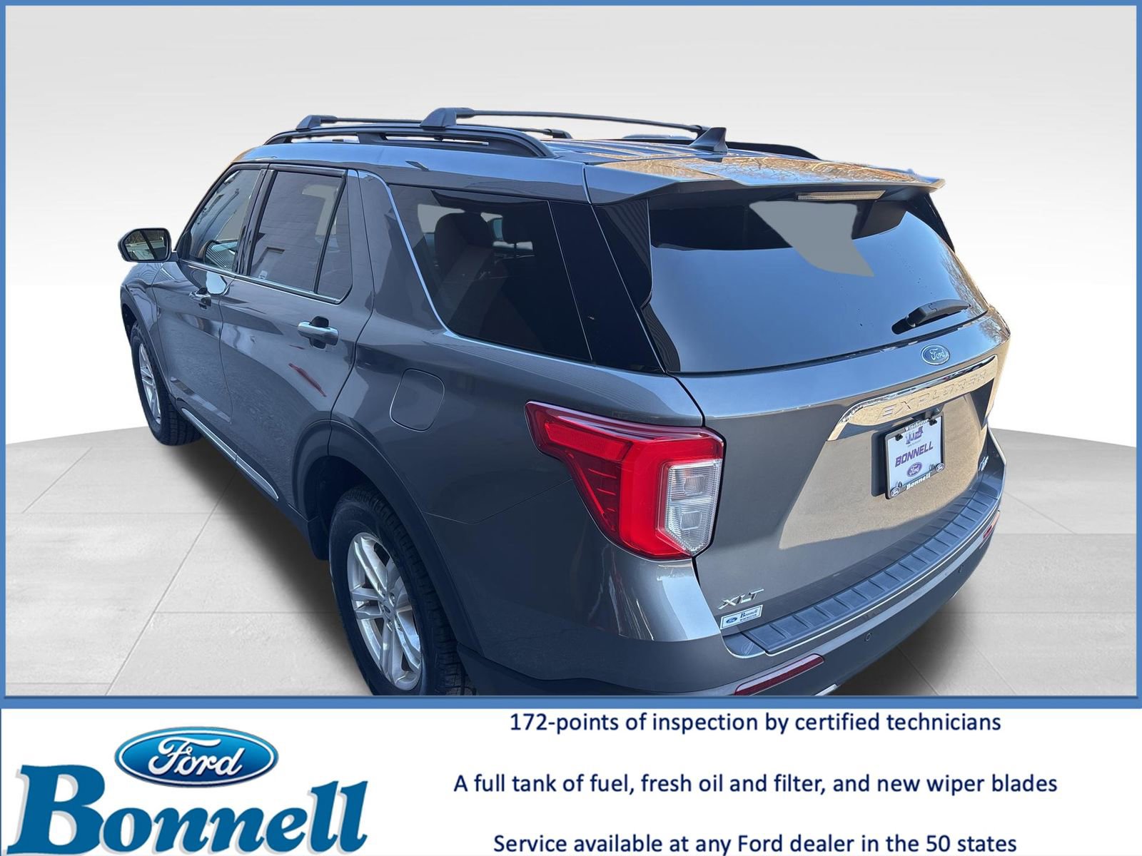 Certified 2022 Ford Explorer XLT w/ Equipment Group 202A image 3