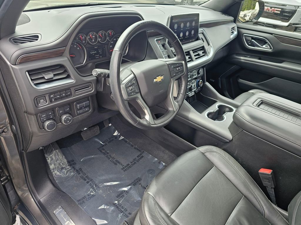 Used 2021 Chevrolet Suburban LT w/ LT Signature Package AWD/4WD image 22
