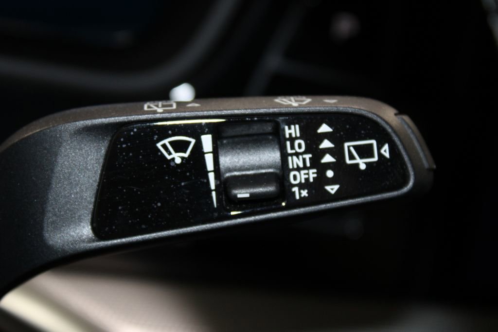 Used 2024 Porsche Cayenne AWD/4WD image 44