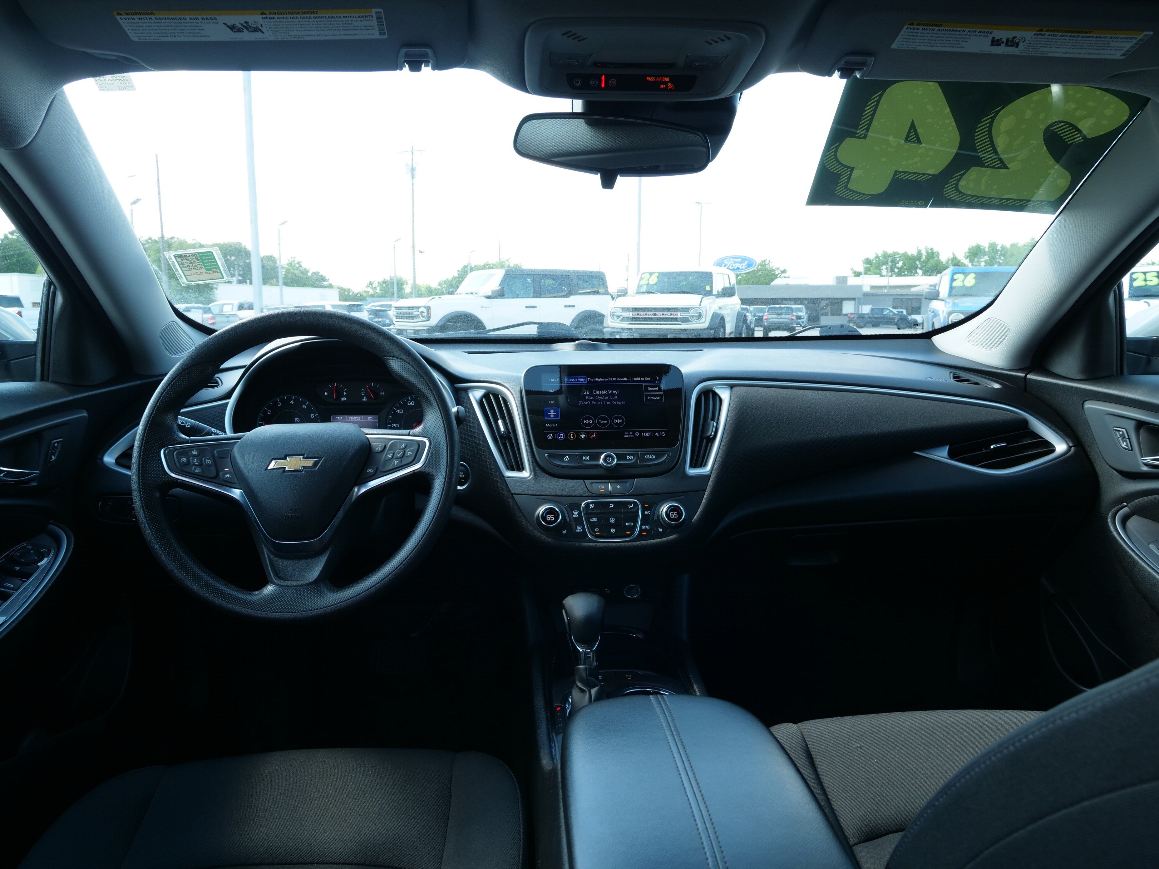 Used 2024 Chevrolet Malibu LT FWD image 17