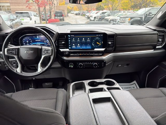 Used 2023 Chevrolet Silverado 1500 LT Trail Boss w/ Protection Package AWD/4WD image 12