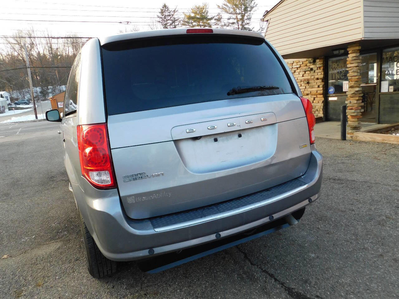 Used 2017 Dodge Grand Caravan SE w/ Power Window Group image 13
