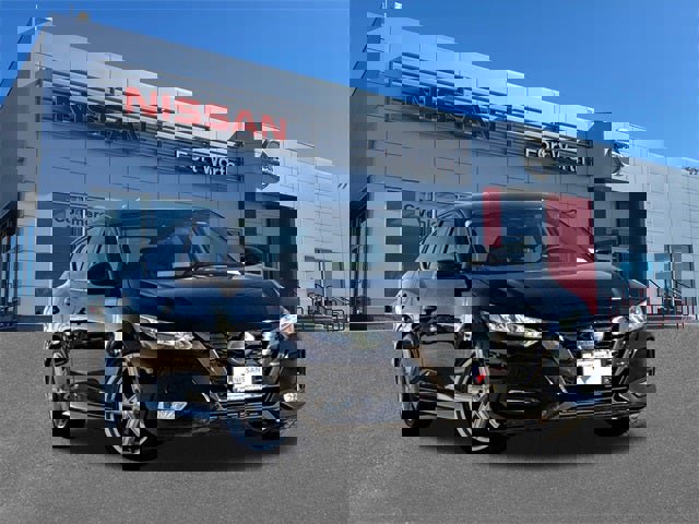 Used 2023 Nissan Sentra SR image 1