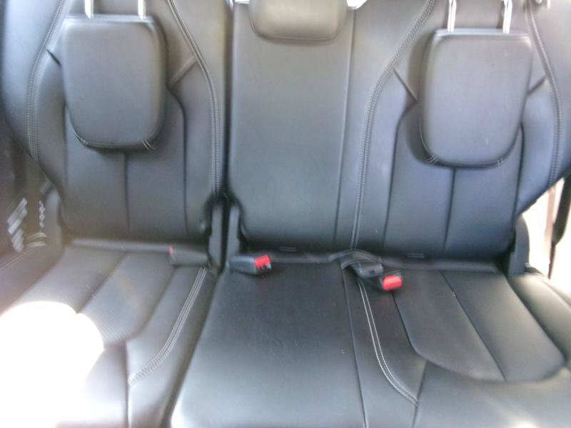 Used 2025 Chrysler Pacifica Select FWD image 11