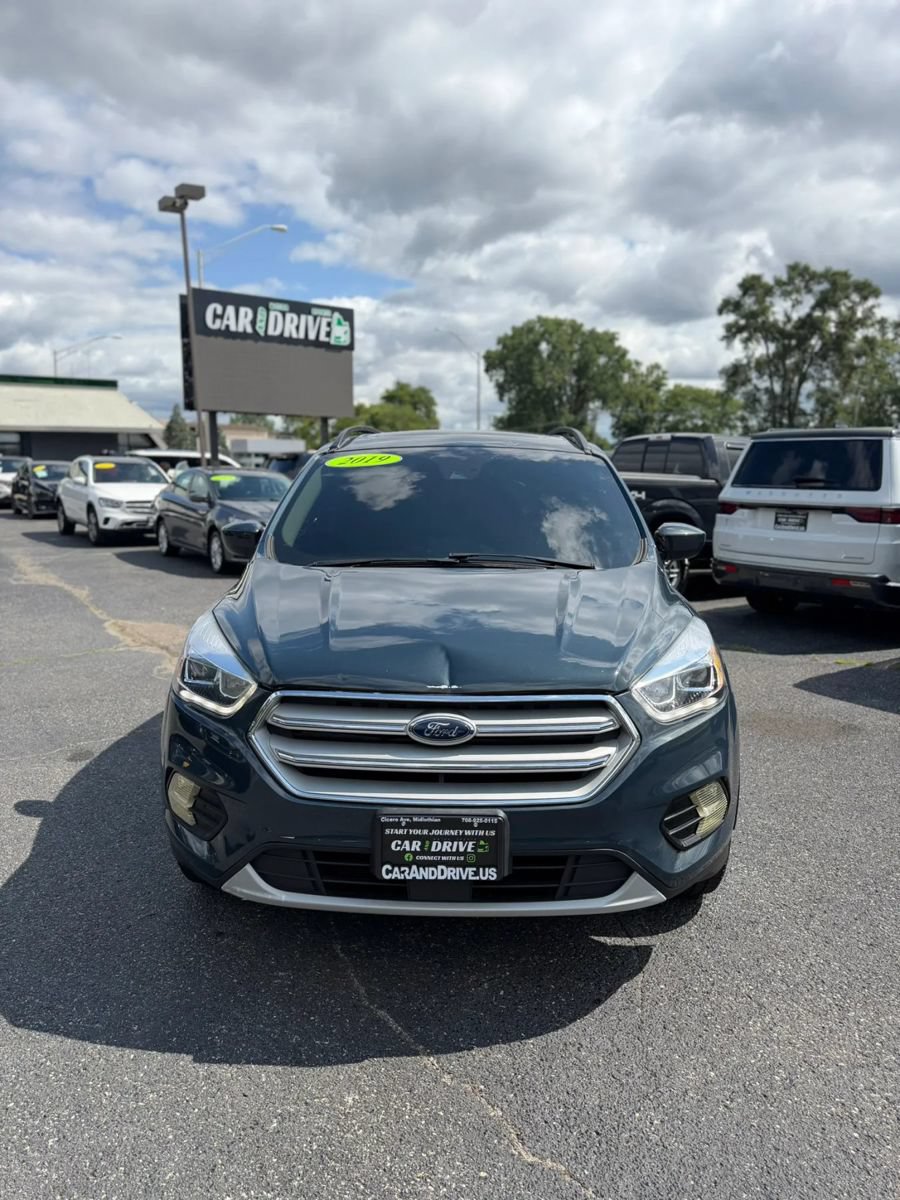 Used 2019 Ford Escape SEL AWD/4WD image 1