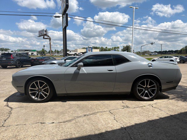 Used 2022 Dodge Challenger R/T w/ Plus Package RWD image 10