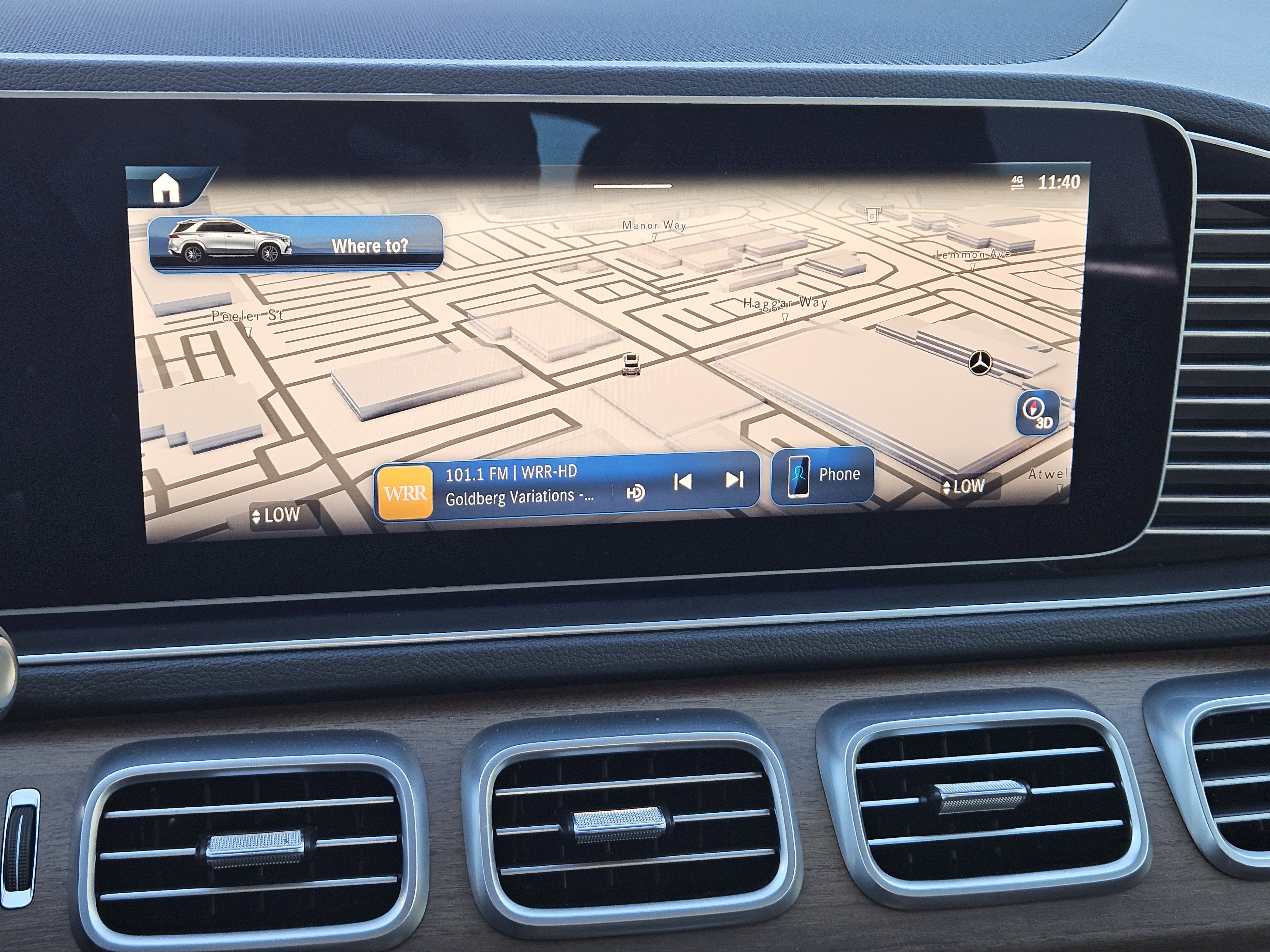 Used 2025 Mercedes-Benz GLE 450 4MATIC image 17