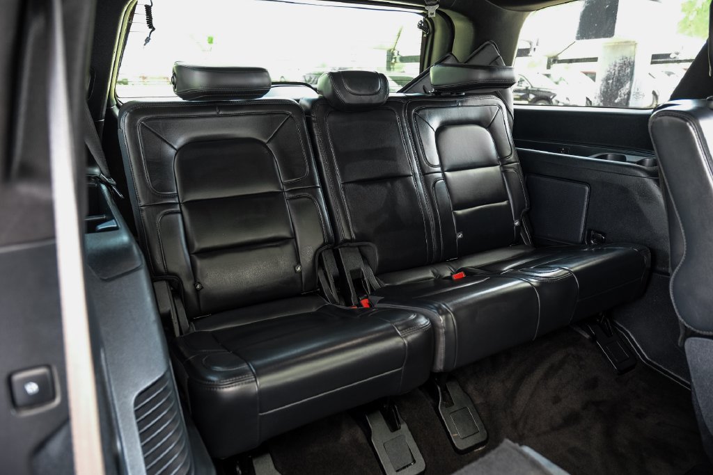Used 2022 Lincoln Navigator Reserve AWD/4WD image 42
