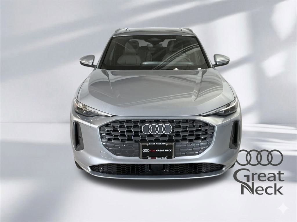 Certified 2025 Audi Q5 Premium w/ Convenience Package image 23