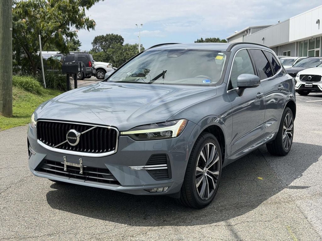 Used 2022 Volvo XC60 B5 Momentum w/ Climate Package AWD/4WD image 23