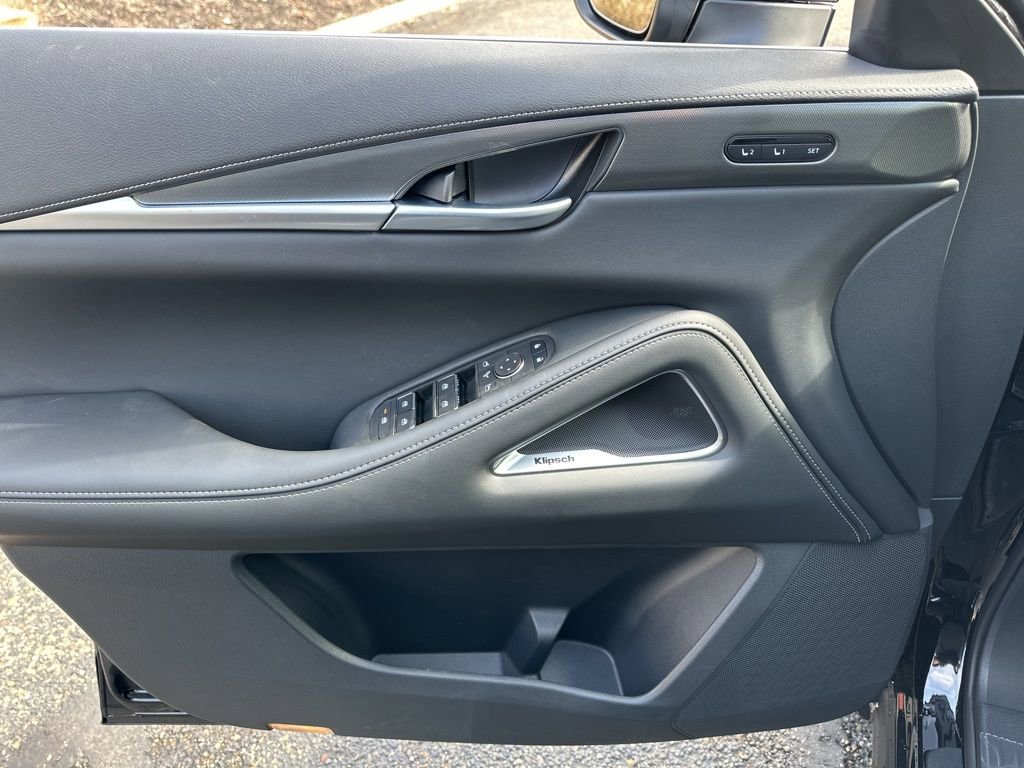 New 2026 INFINITI QX60 Luxe w/ Cargo Package image 35