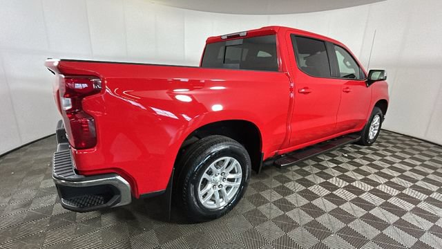 Used 2021 Chevrolet Silverado 1500 LT AWD/4WD image 2