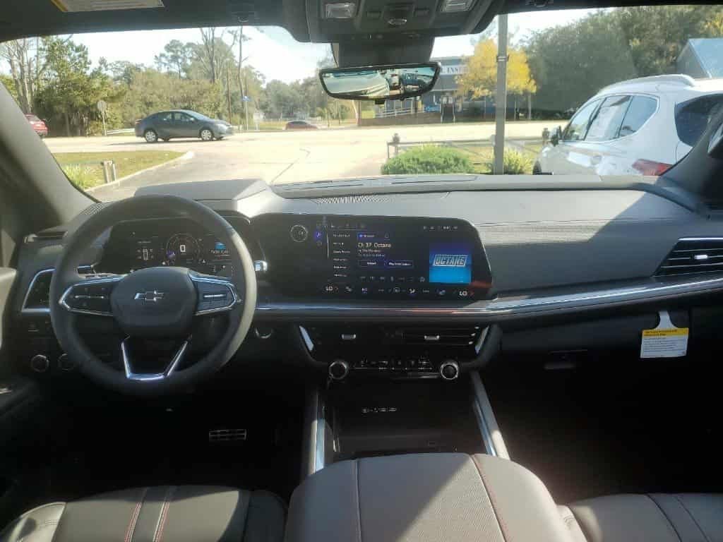 Certified 2025 Chevrolet Tahoe RST w/ RST Performance Edition image 9