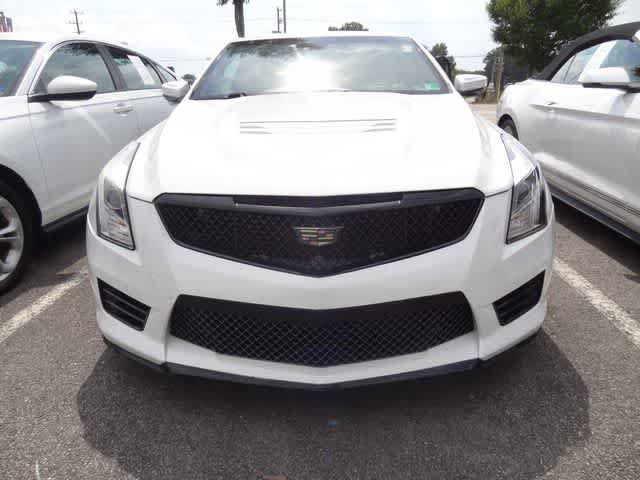 Used 2017 Cadillac ATS V w/ Luxury Package RWD image 2