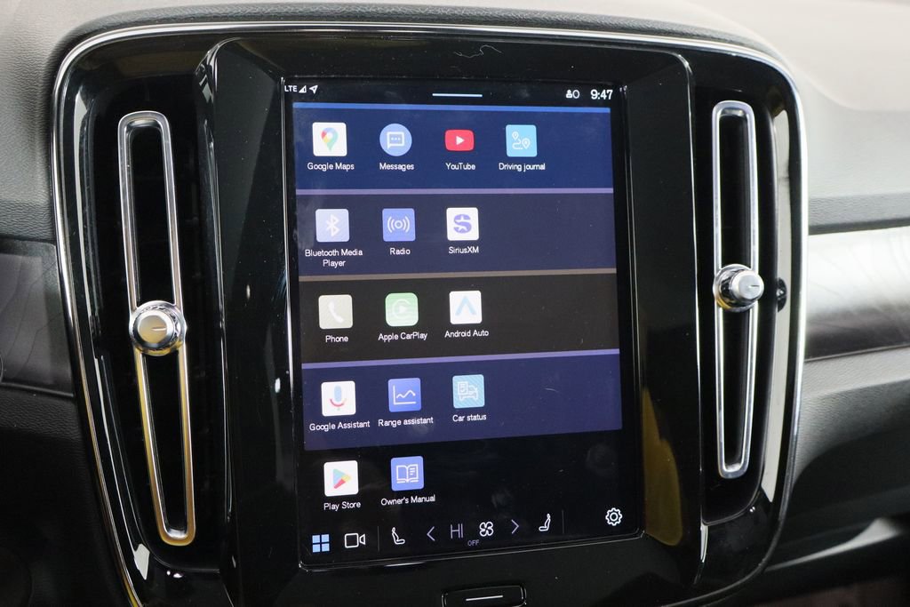 Used 2023 Volvo C40 P8 Recharge Plus w/ Protection Package Premier image 27