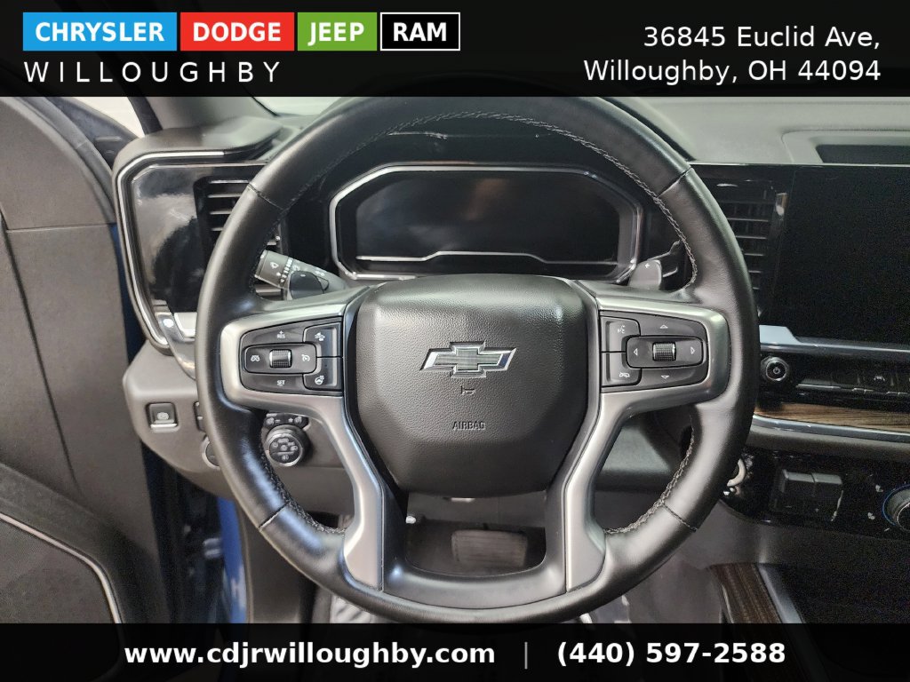 Used 2024 Chevrolet Silverado 1500 LT Trail Boss w/ Convenience Package II AWD/4WD image 17