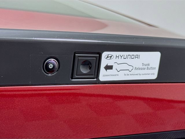 Used 2025 Hyundai Sonata SEL FWD image 40