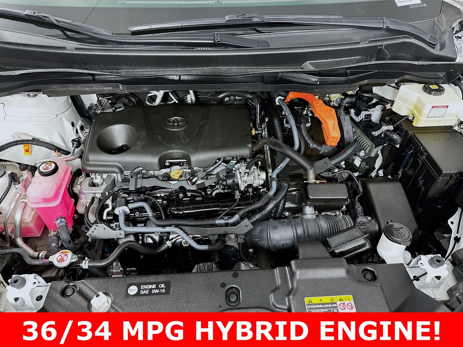 Certified 2025 Toyota Sienna Platinum image 35