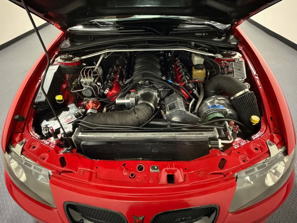 Used 2006 Pontiac GTO image 15