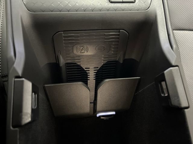 Used 2024 Jeep Wagoneer Launch Edition image 26