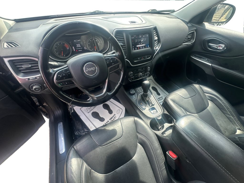 Used 2021 Jeep Cherokee Latitude Lux AWD/4WD image 30