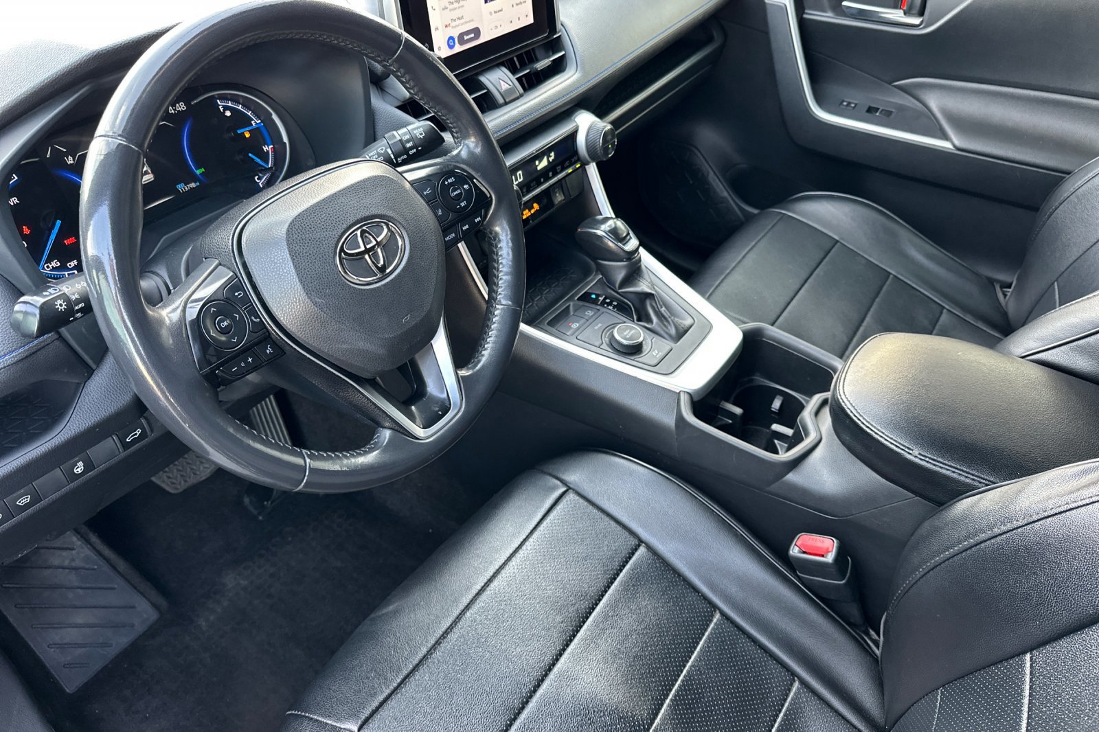 Certified 2023 Toyota RAV4 SE image 9