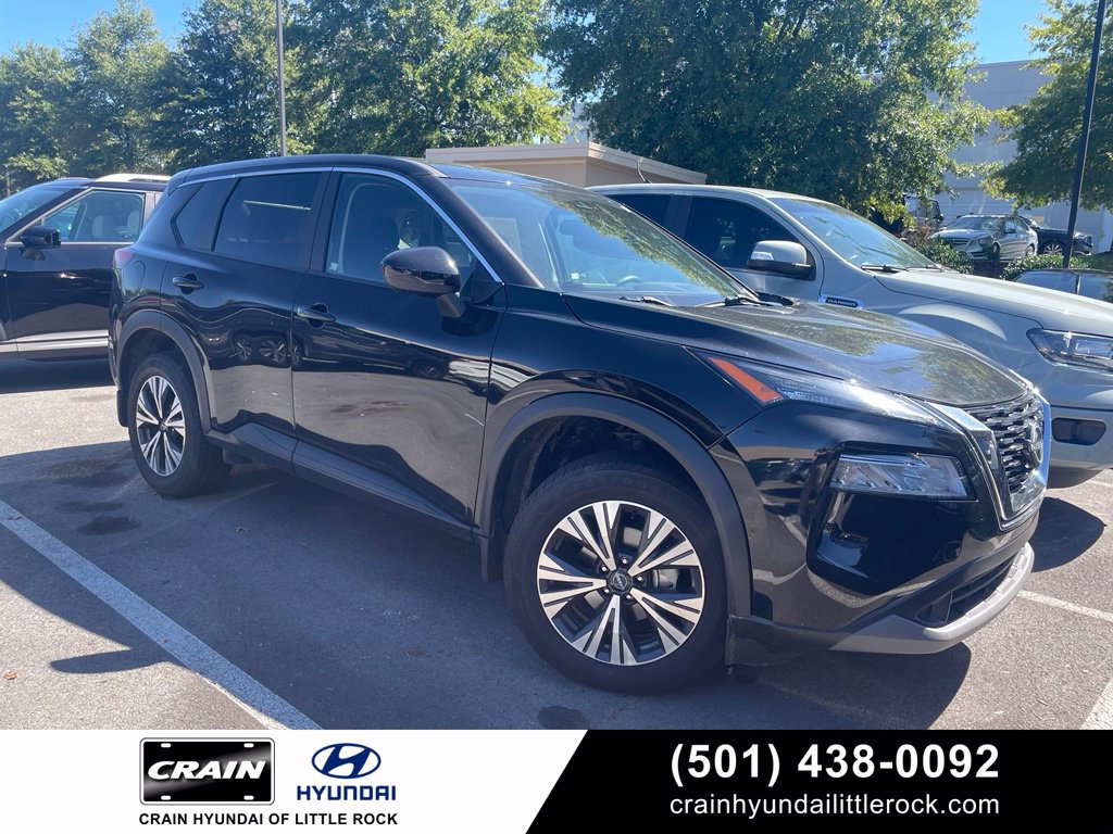 Used 2023 Nissan Rogue SV