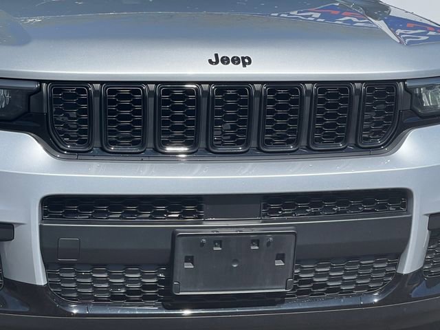 Used 2022 Jeep Grand Cherokee L Laredo AWD/4WD image 43