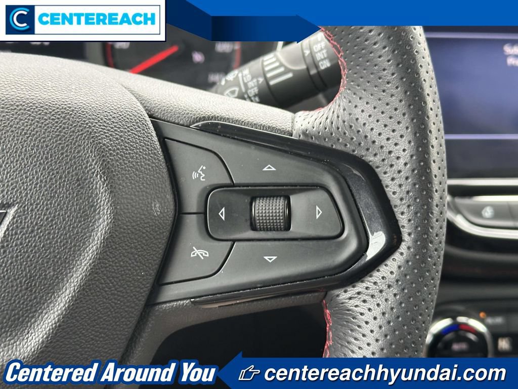 Used 2023 Chevrolet TrailBlazer RS w/ Convenience Package AWD/4WD image 20